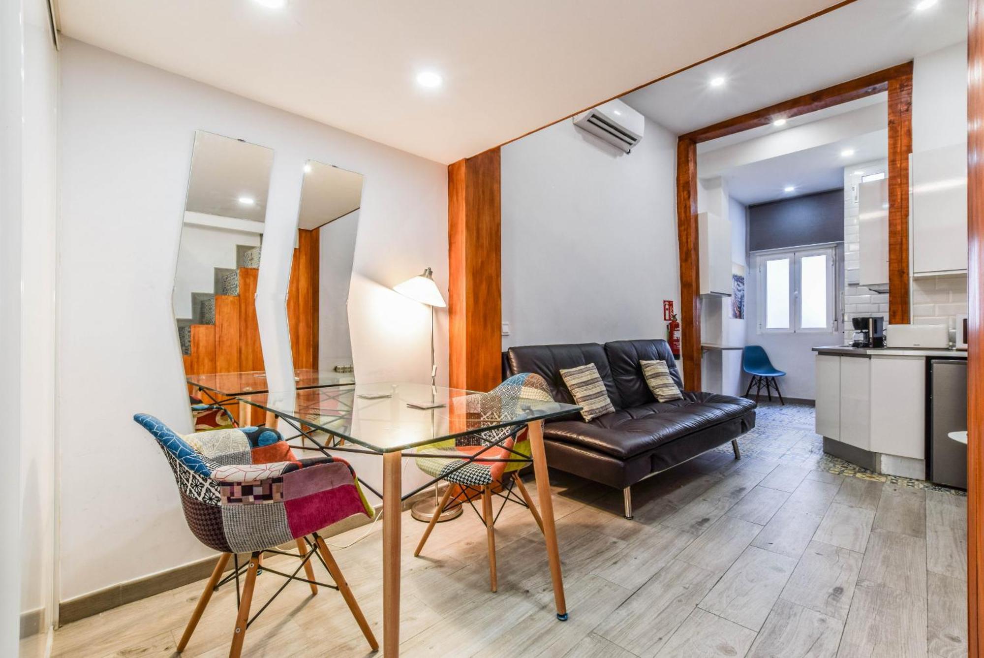 Loft Reformado En Chueca Para 4 Personas Apartman Madrid Kültér fotó