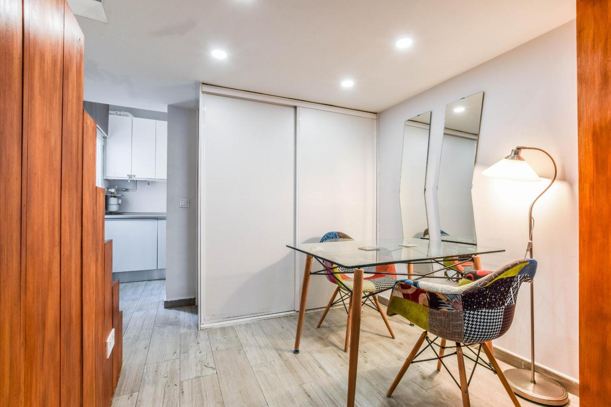 Loft Reformado En Chueca Para 4 Personas Apartman Madrid Kültér fotó